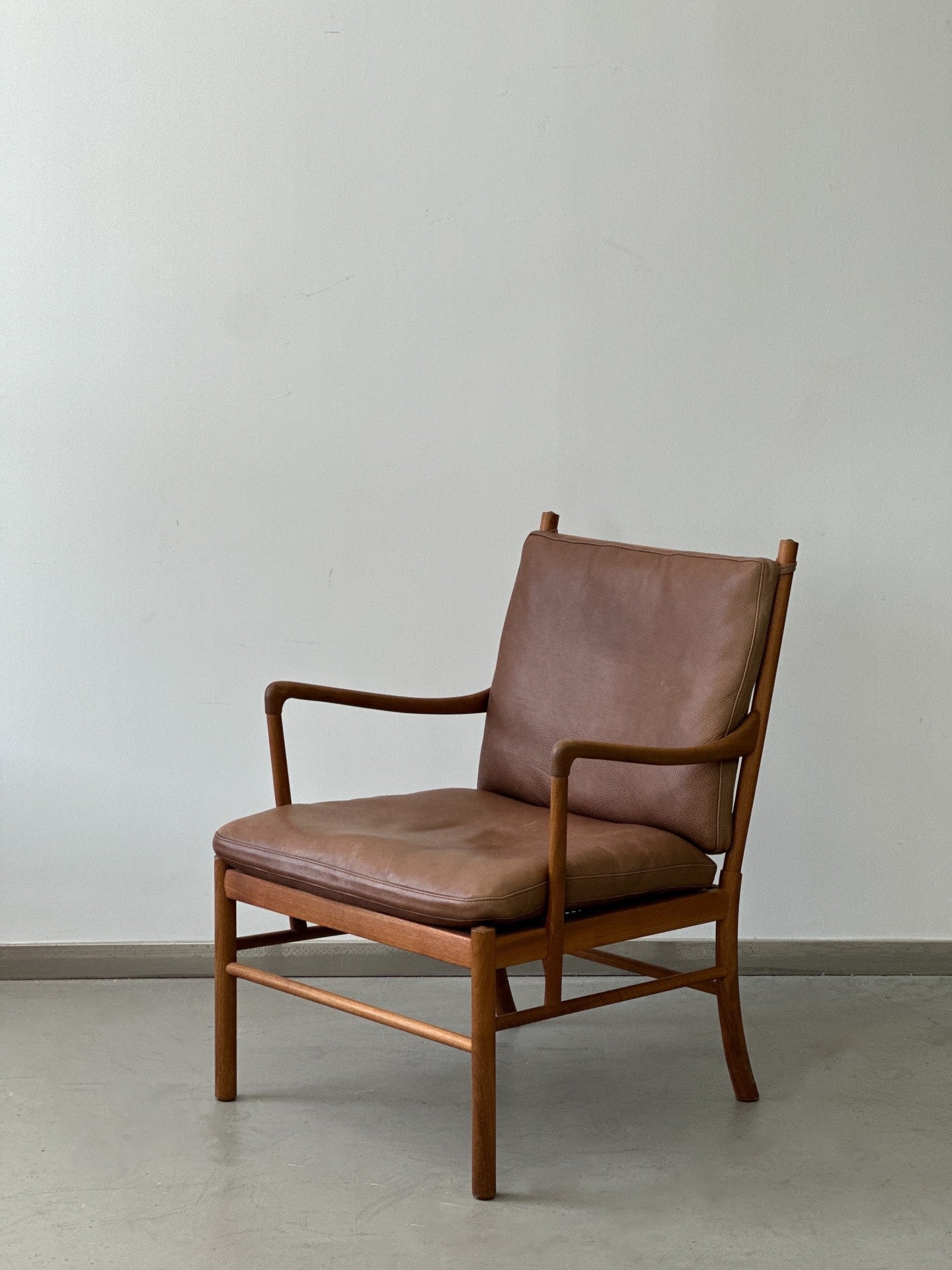 Danish Armchair For Leisure PJ-149 by Ole Wanscher