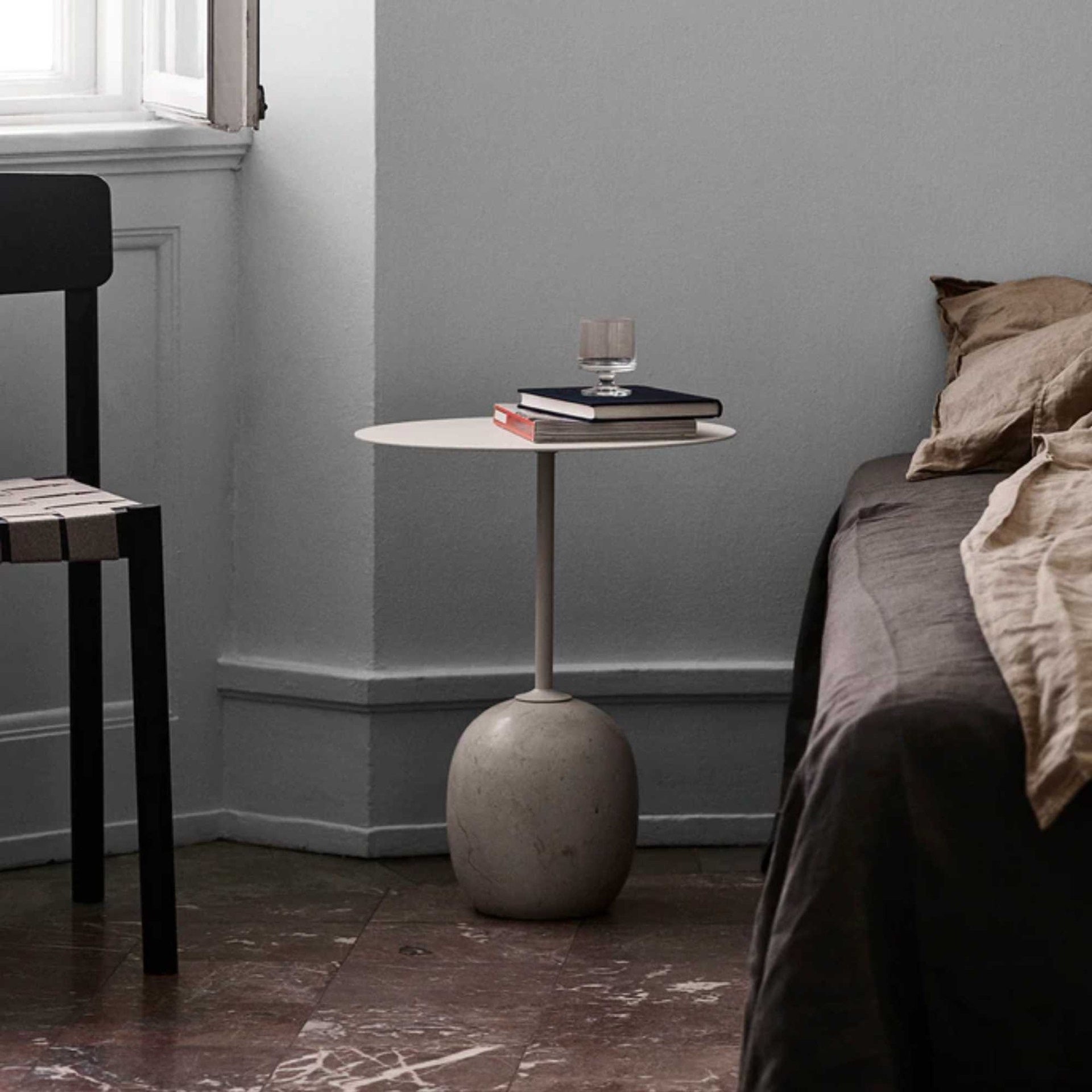 White Marble Base Side Table: Lato LN9 by Tradition