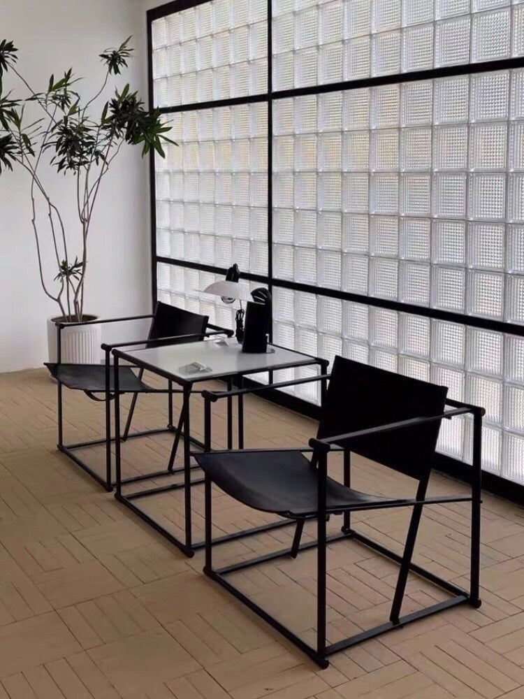 Pastoe FM61 Black and White Table and Chair Set by Radboud Van Beekum