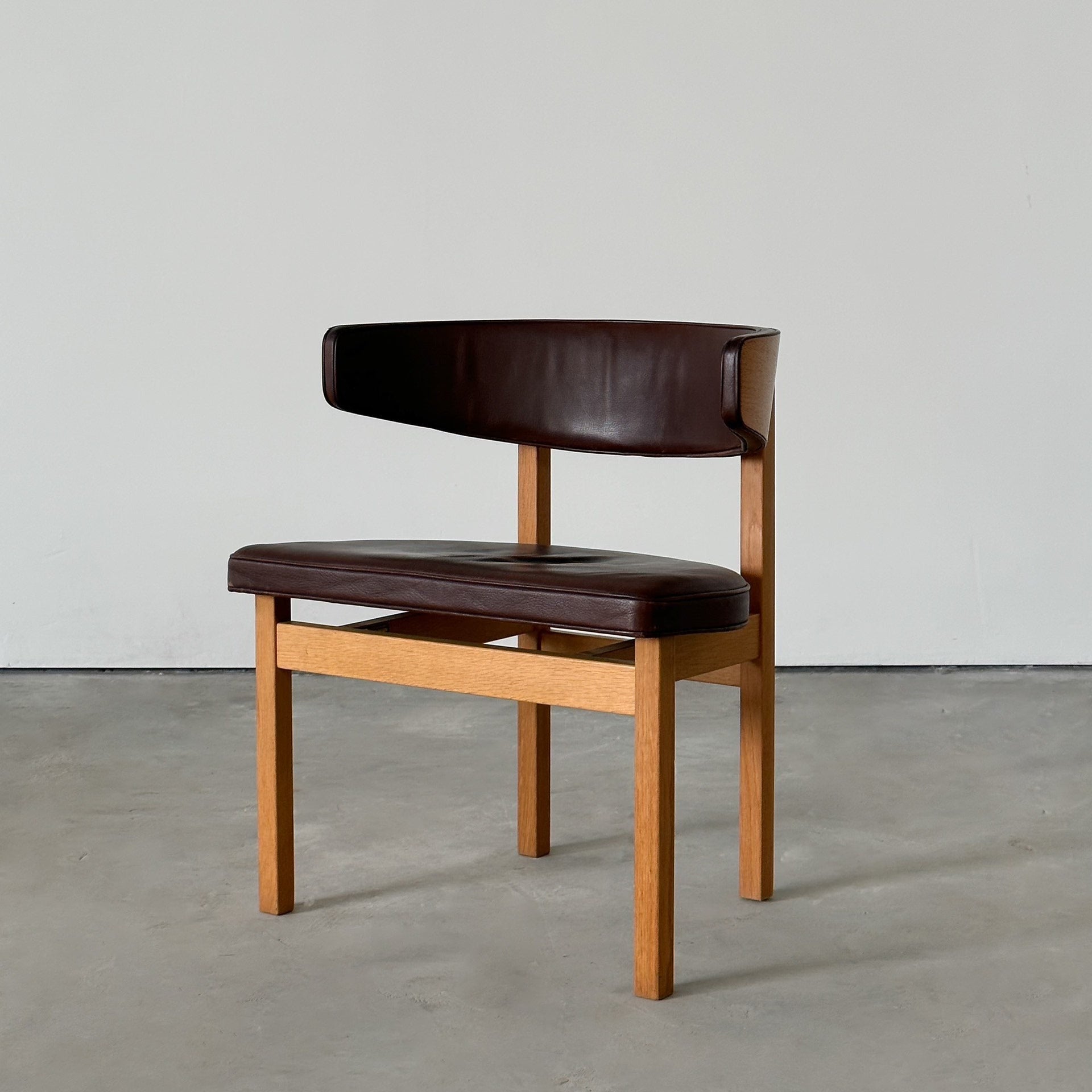 Model 3245 Chair by Børge Mogensen