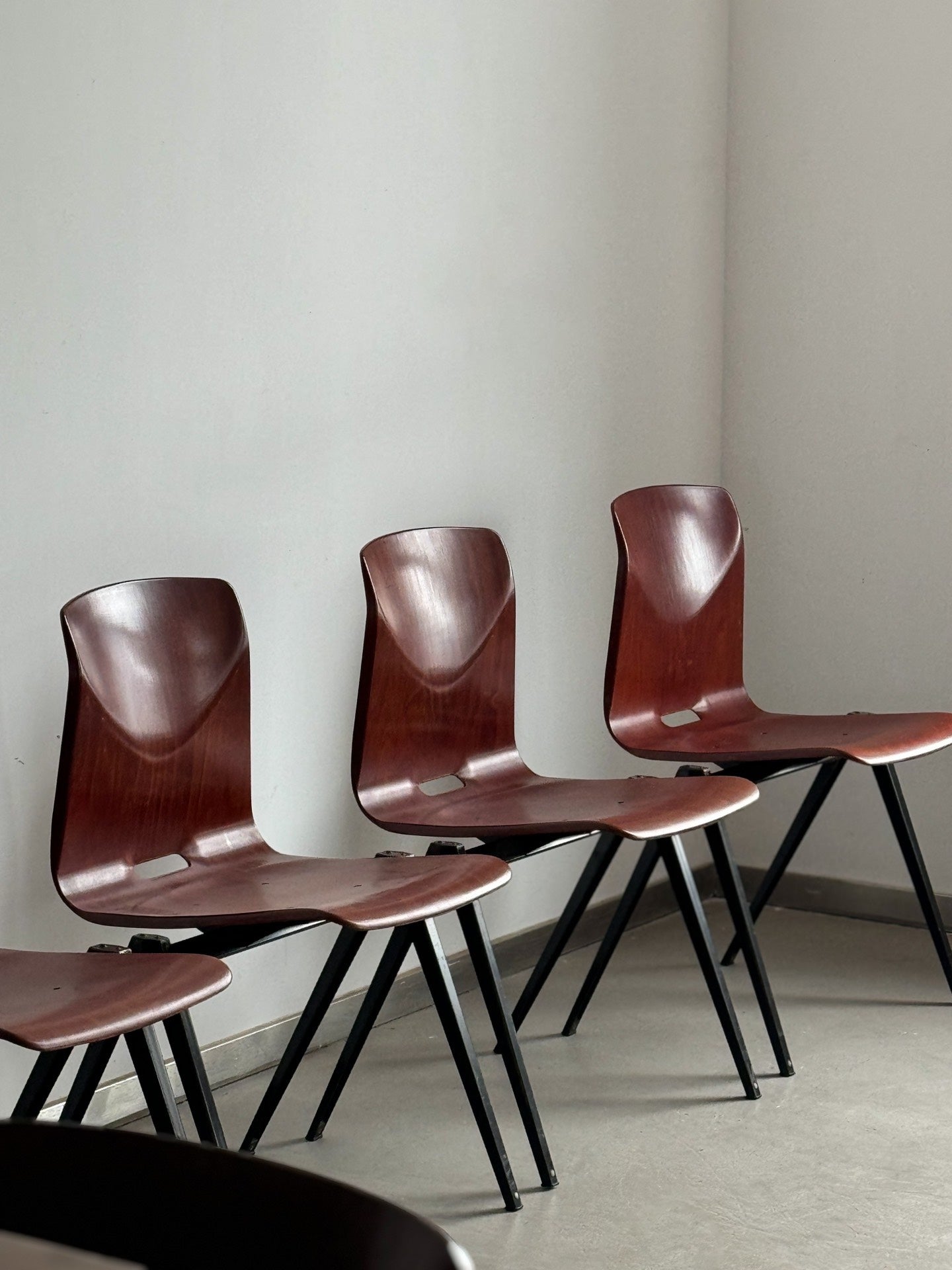 Vintage Dutch Classic Student Chair by Galvanitas S22