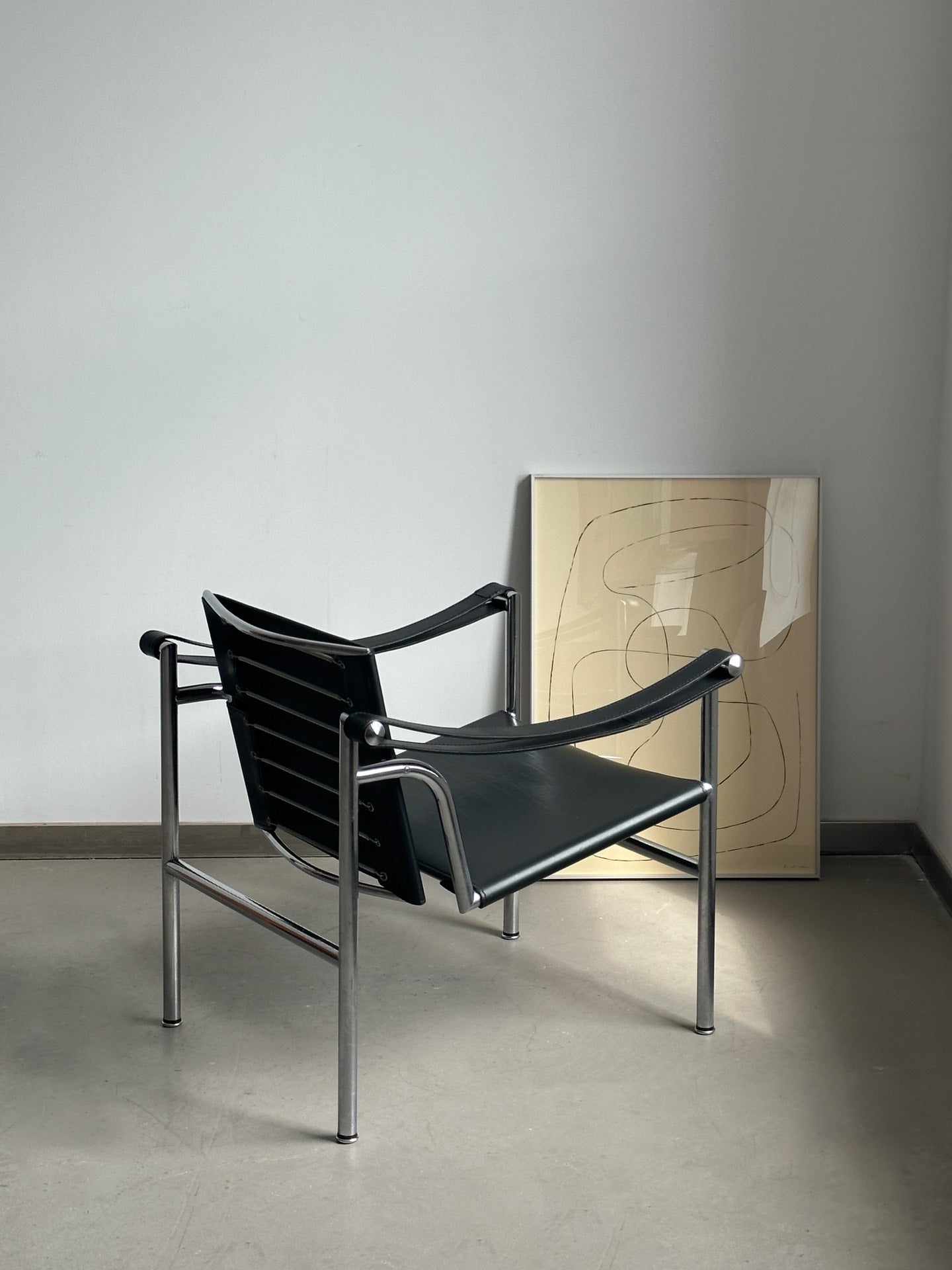 LC1 Armchair by Le Corbusier