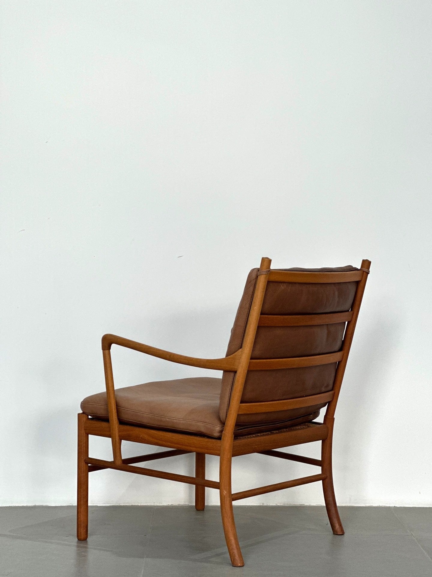 Danish Armchair For Leisure PJ-149 by Ole Wanscher