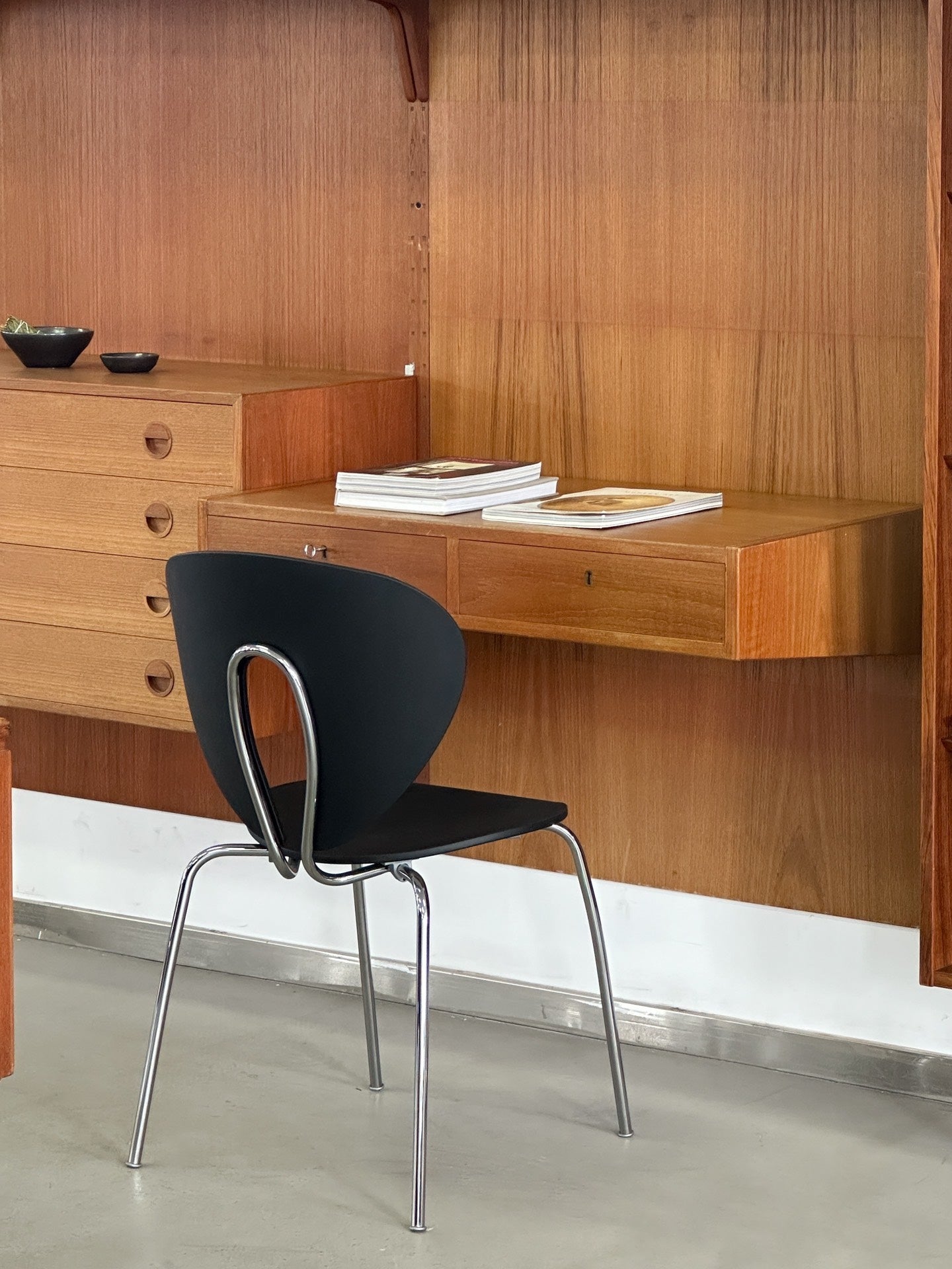 Danish Classic Wall Shelf Bookcase: DCS by Thygesen&Sørensen