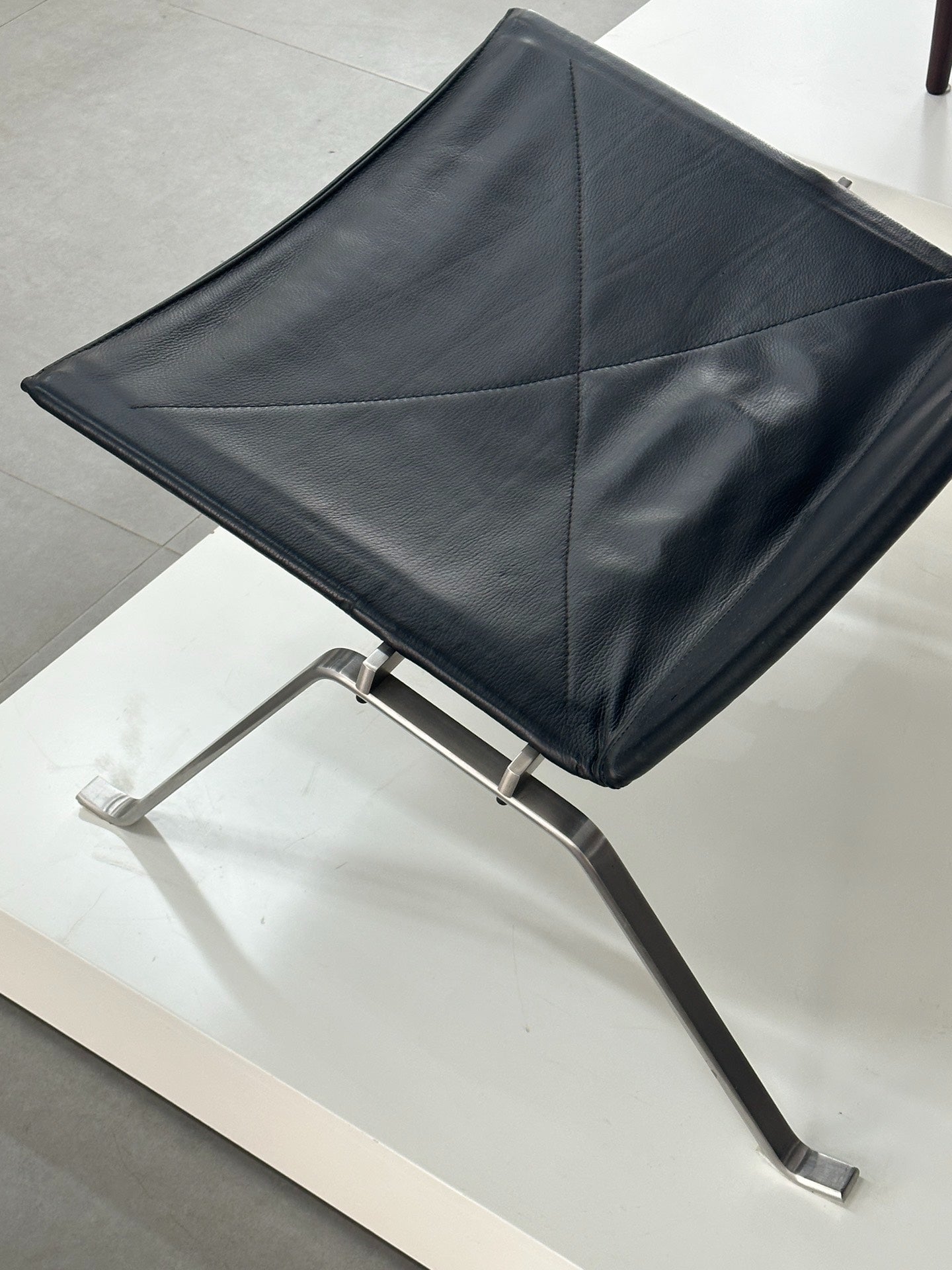 PK22 Lounge Chair: PK22 by Poul Kjærholm