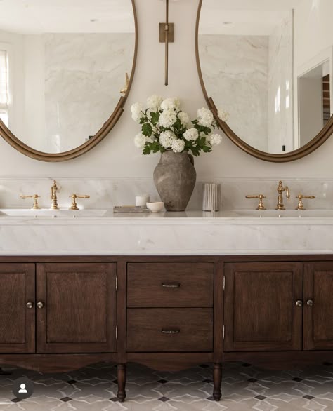 Vivere Oval Mirror