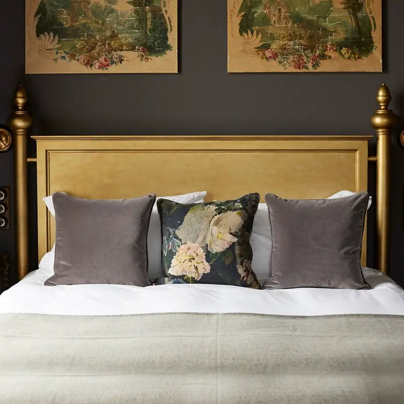 Maelys Light Luxury Princess Style Wedding Bed