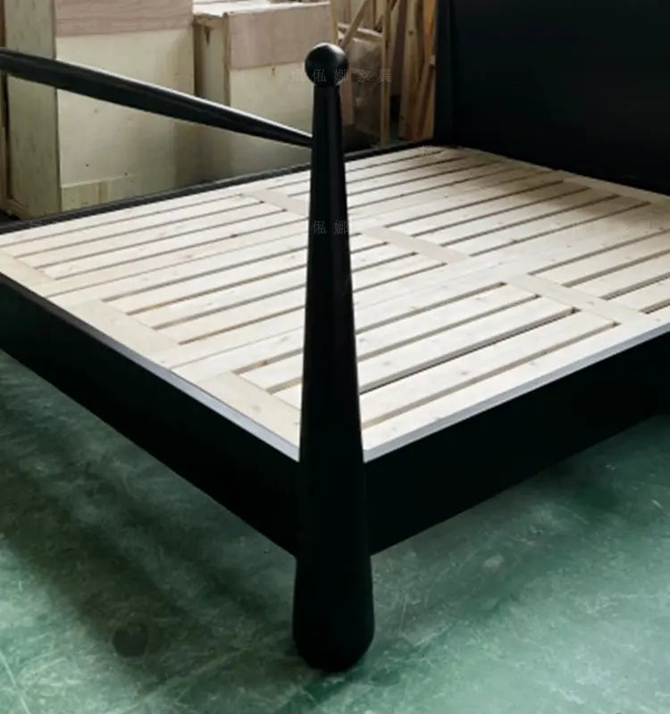 Iolanthe Elegant Master Bedroom Solid Wood Bed