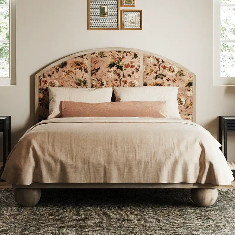 Tali Elegant Classical Style Wooden Bed