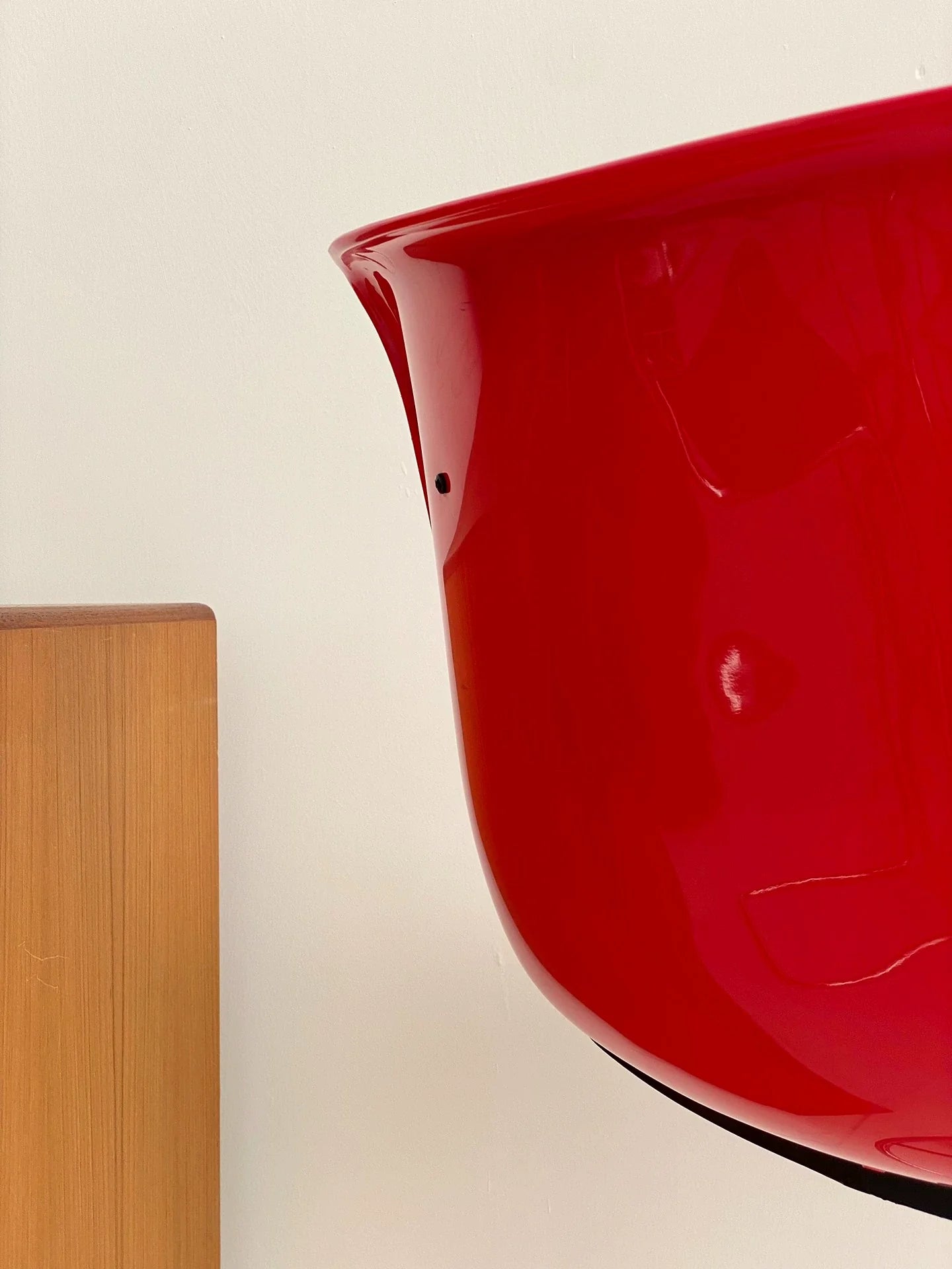Vintage Italian 1980s Modus Atomic Red Adjustable Bar Stool Designer Chair