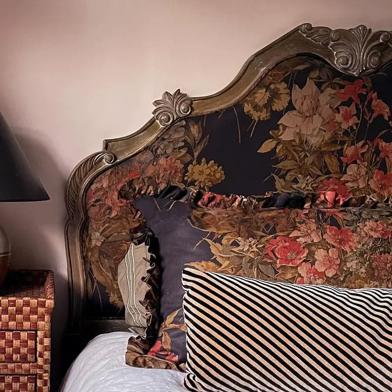 Solstice Retro Carved Wood Princess Style Bed