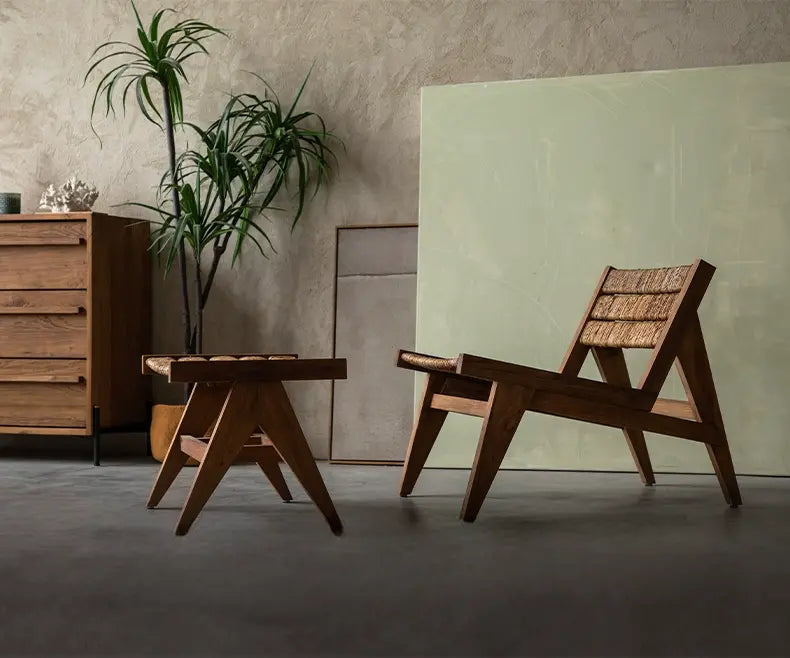Bosco Solid Wood Middle-Aged Style Lounge Chair