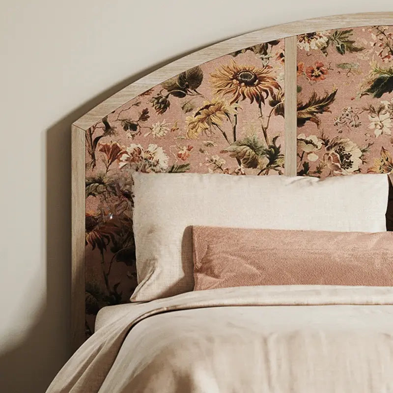 Tali Elegant Classical Style Wooden Bed