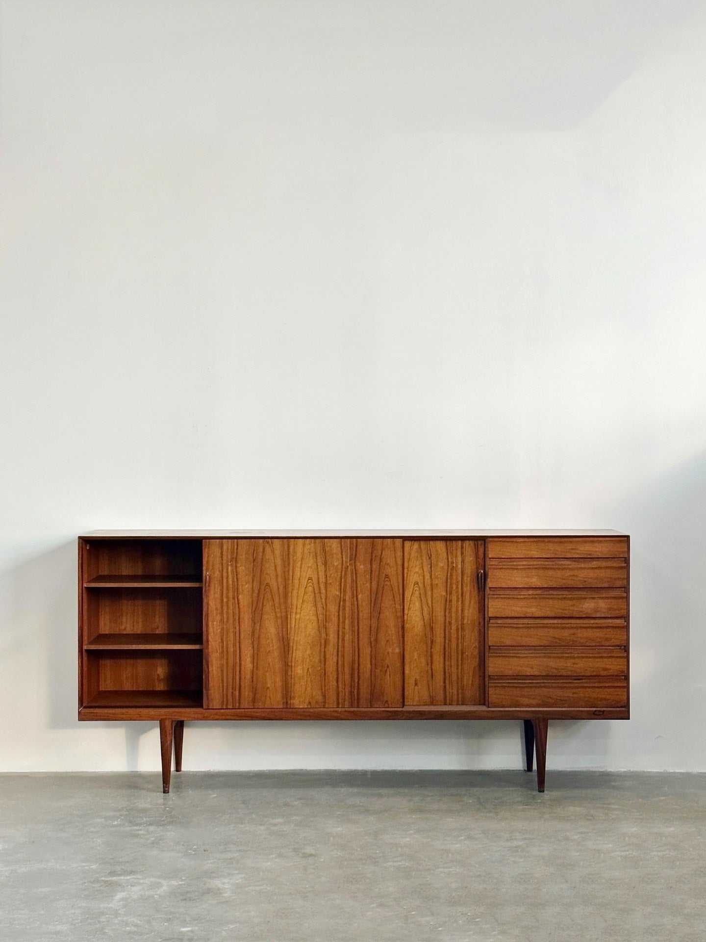 Danish Classic Designer Large Rosewood Sideboard by Henri Rosengren Hansen