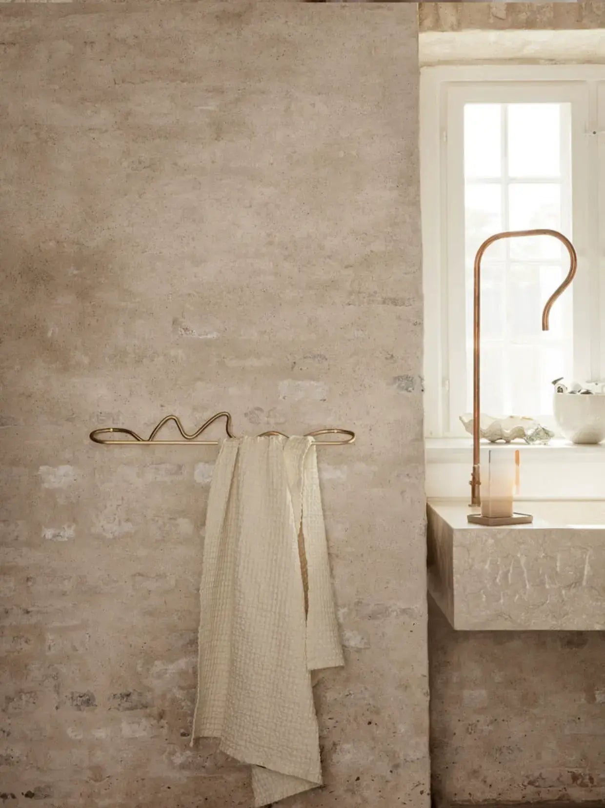 Anthelme Living Brass Wave Towel Hook