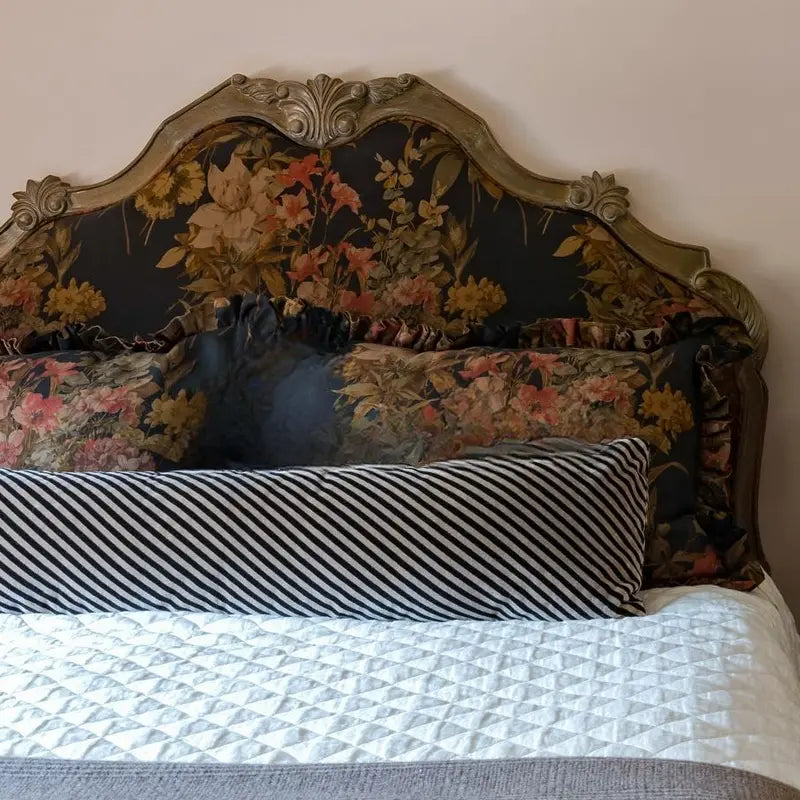 Solstice Retro Carved Wood Princess Style Bed