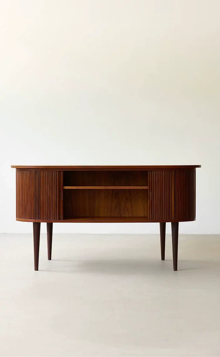 Théo Retro Modern Executive Desk with Storage