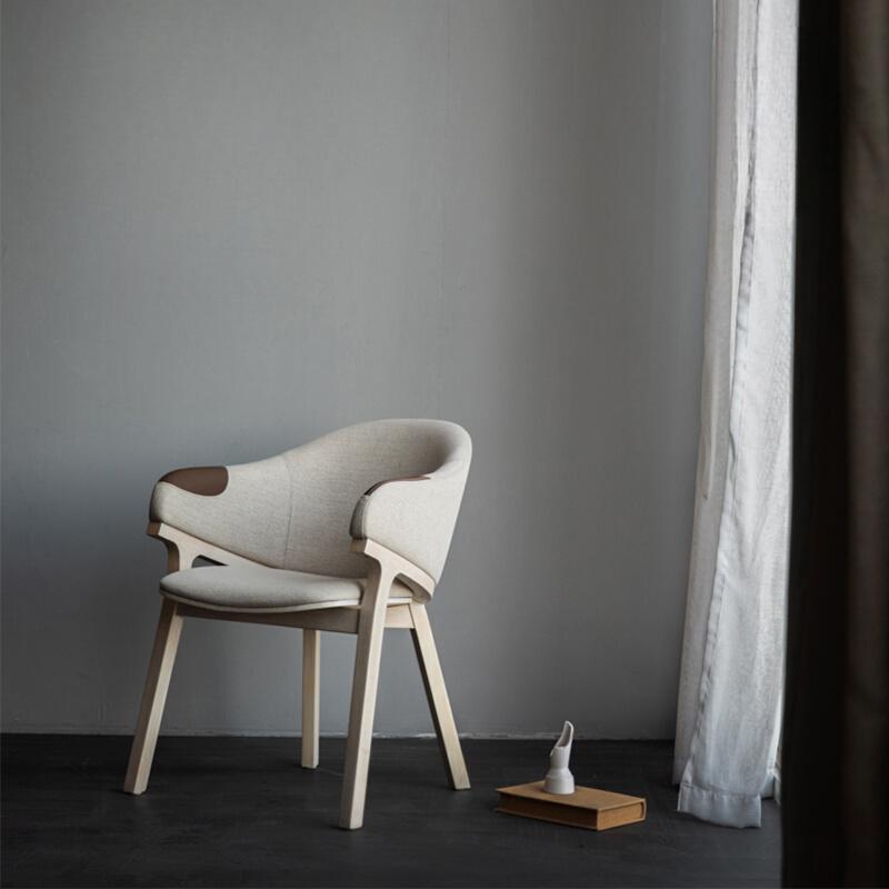 Zella Solid Oak Armrest Dining Room Chair