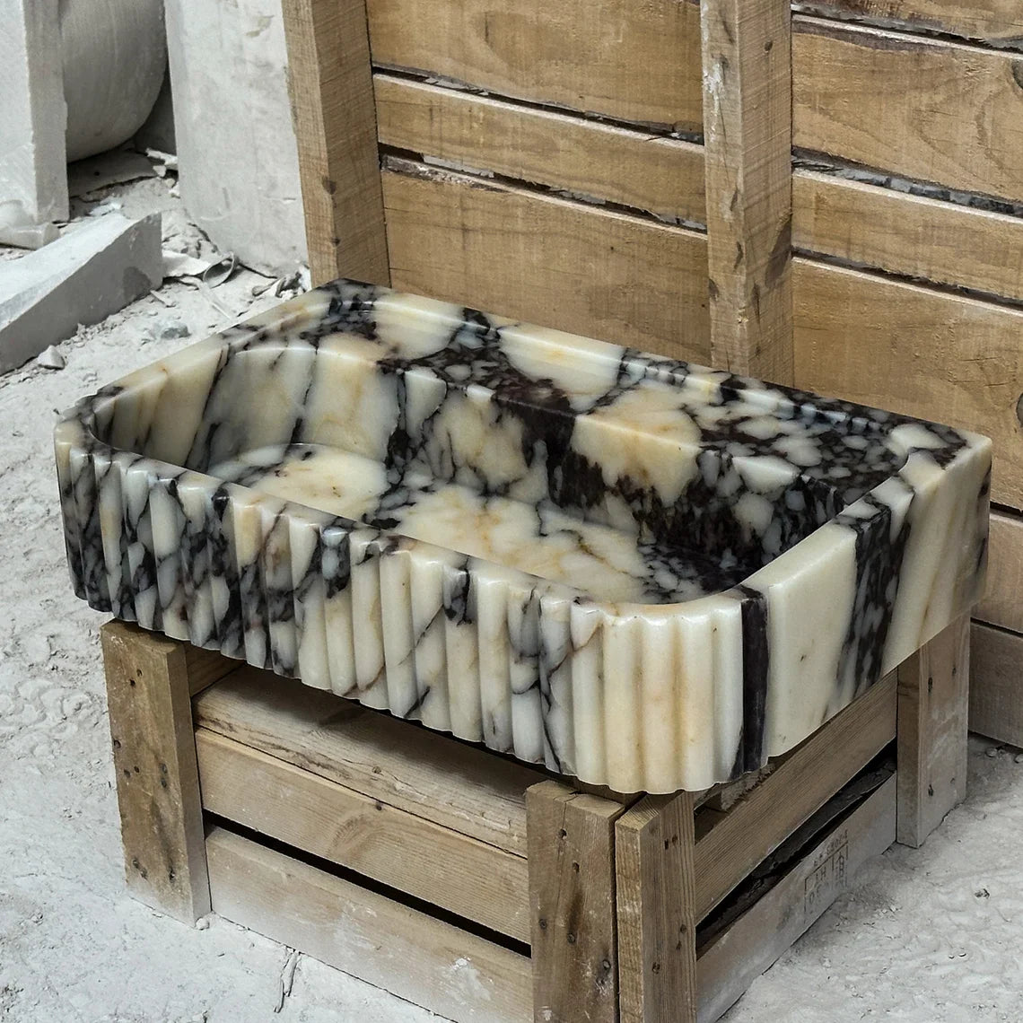 Rosemonde Handmade Calacatta Round Marble Sink