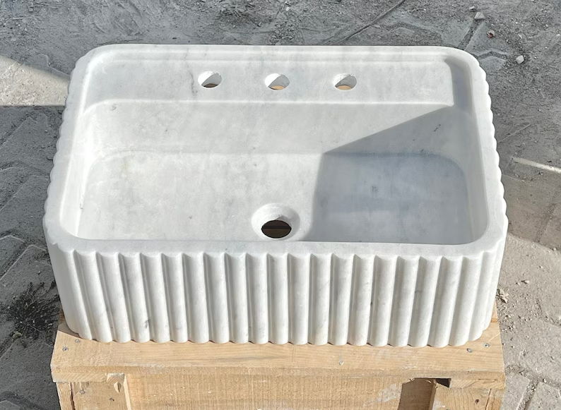Albane Carrara Marble Sink with Ribbed Sides