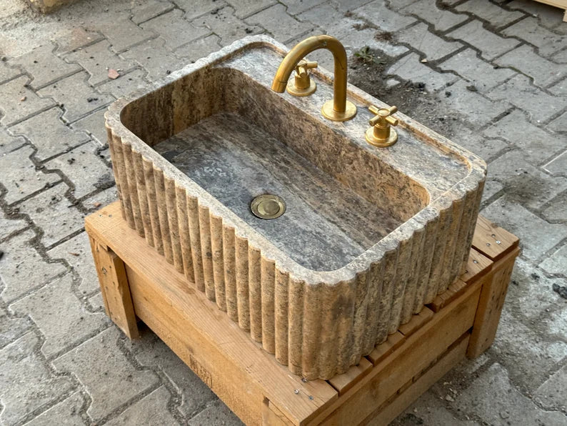Arnauld Travertine Ribbed Marble Sink