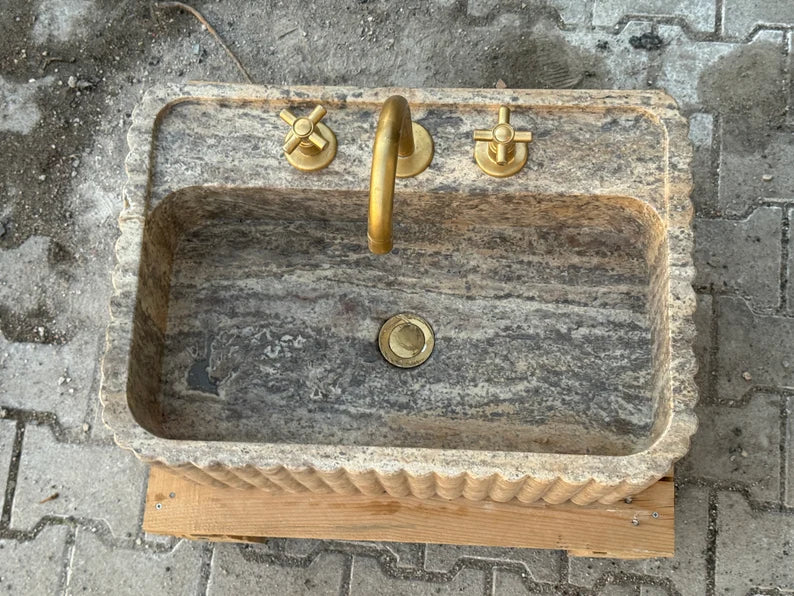 Arnauld Travertine Ribbed Marble Sink