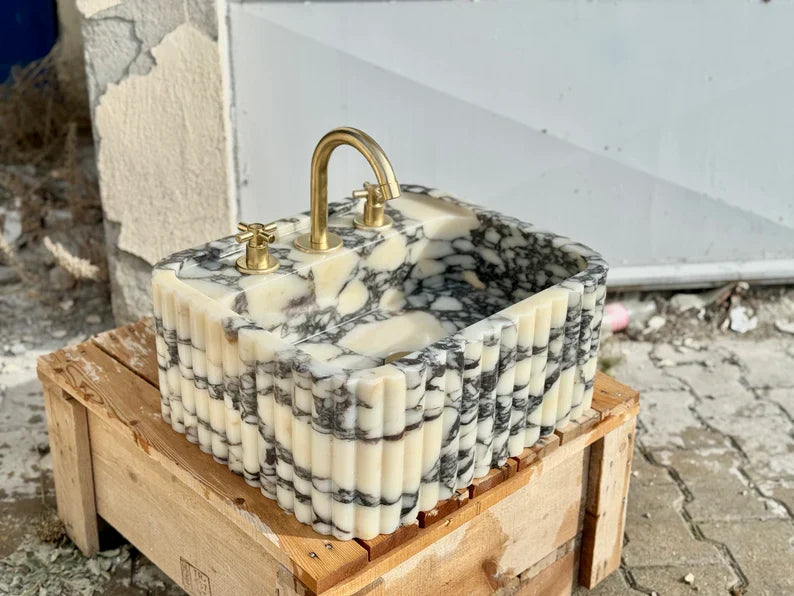Nico Calacatta Viola ribbed marble sink