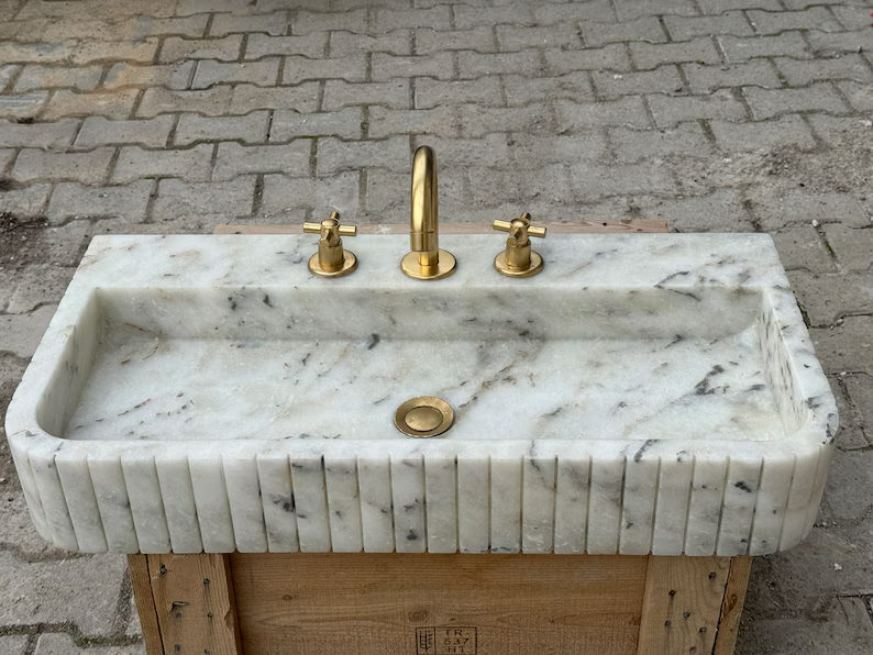 Fidèle Marble Sink, Ribbed 3 Sides Wash Basin