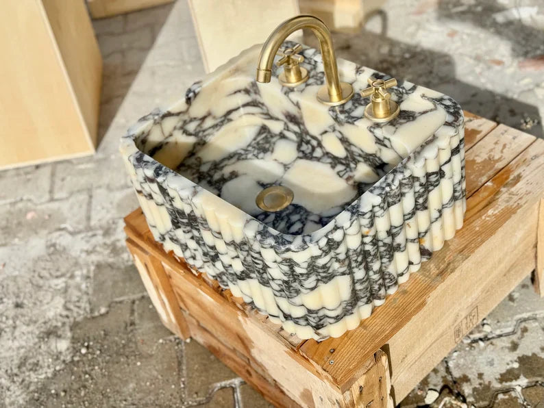 Nico Calacatta Viola ribbed marble sink