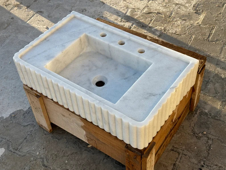 Venise Carrara Marble Sink with Ribbed Sides