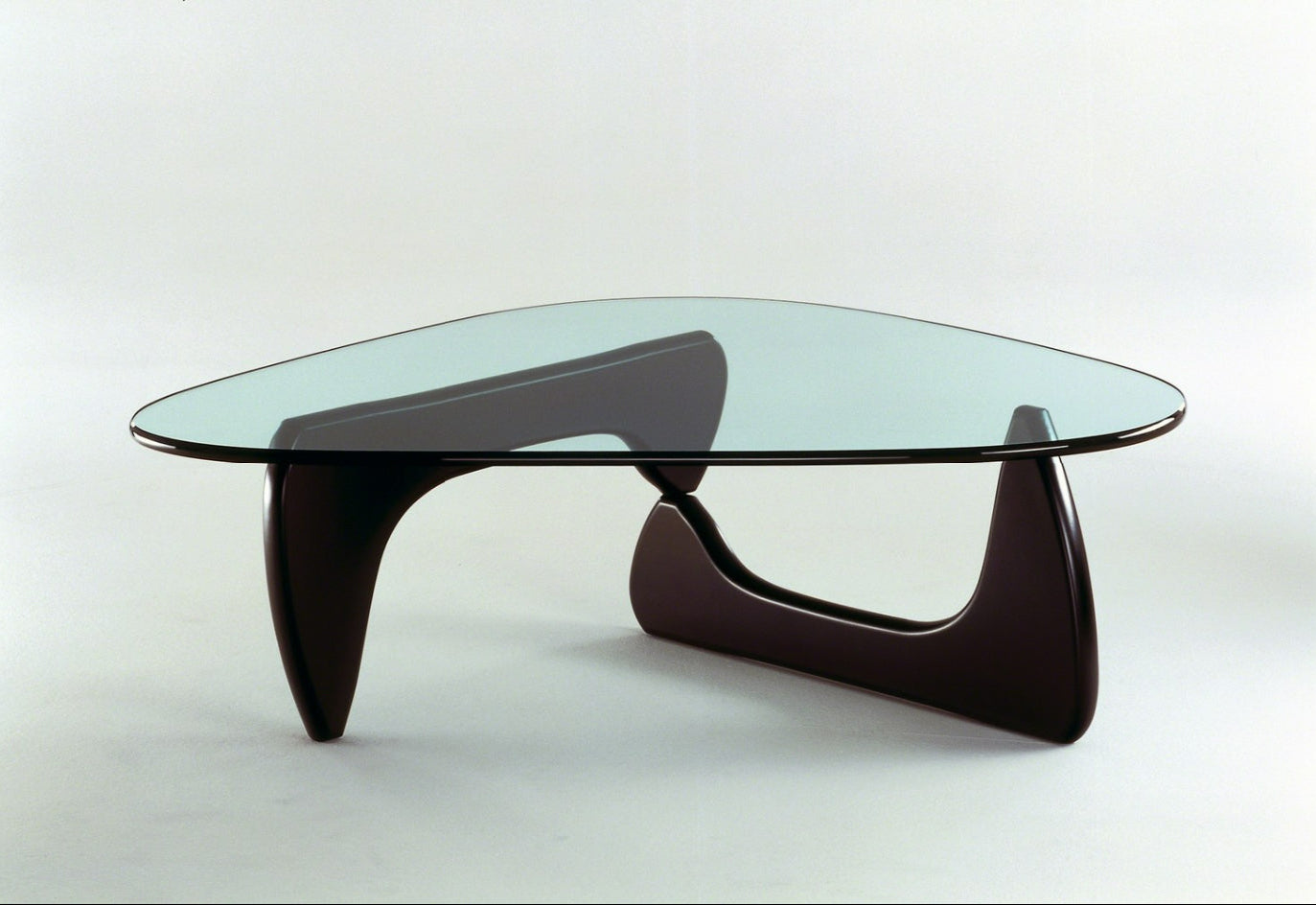 Vitra Coffee Table: VCT by Isamu Noguchi
