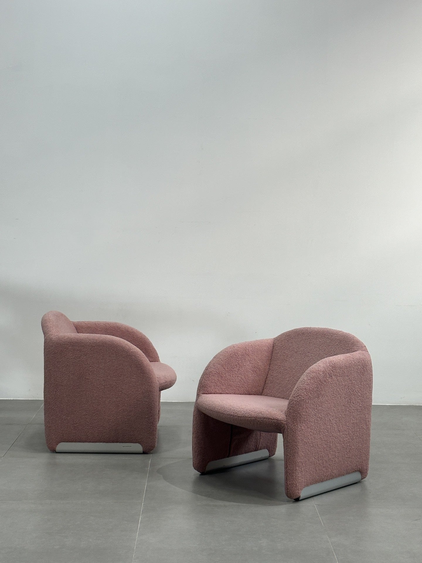 French Vintage Classic Designer Leisure Chair by Pierre Paulin
