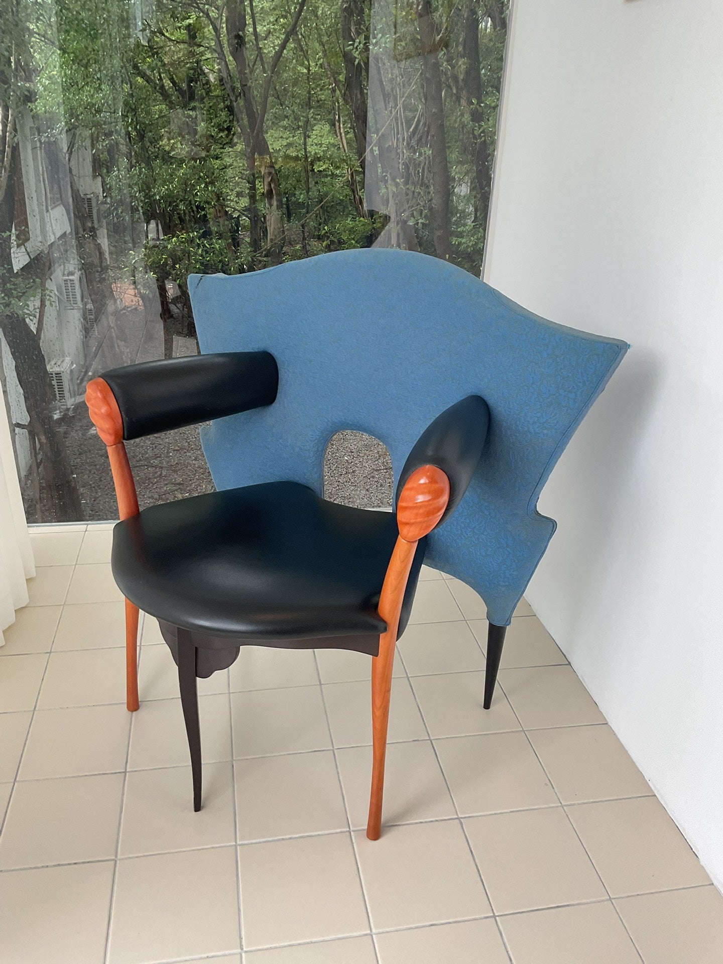 Prosim Sedni Chair by Bořek Šípek