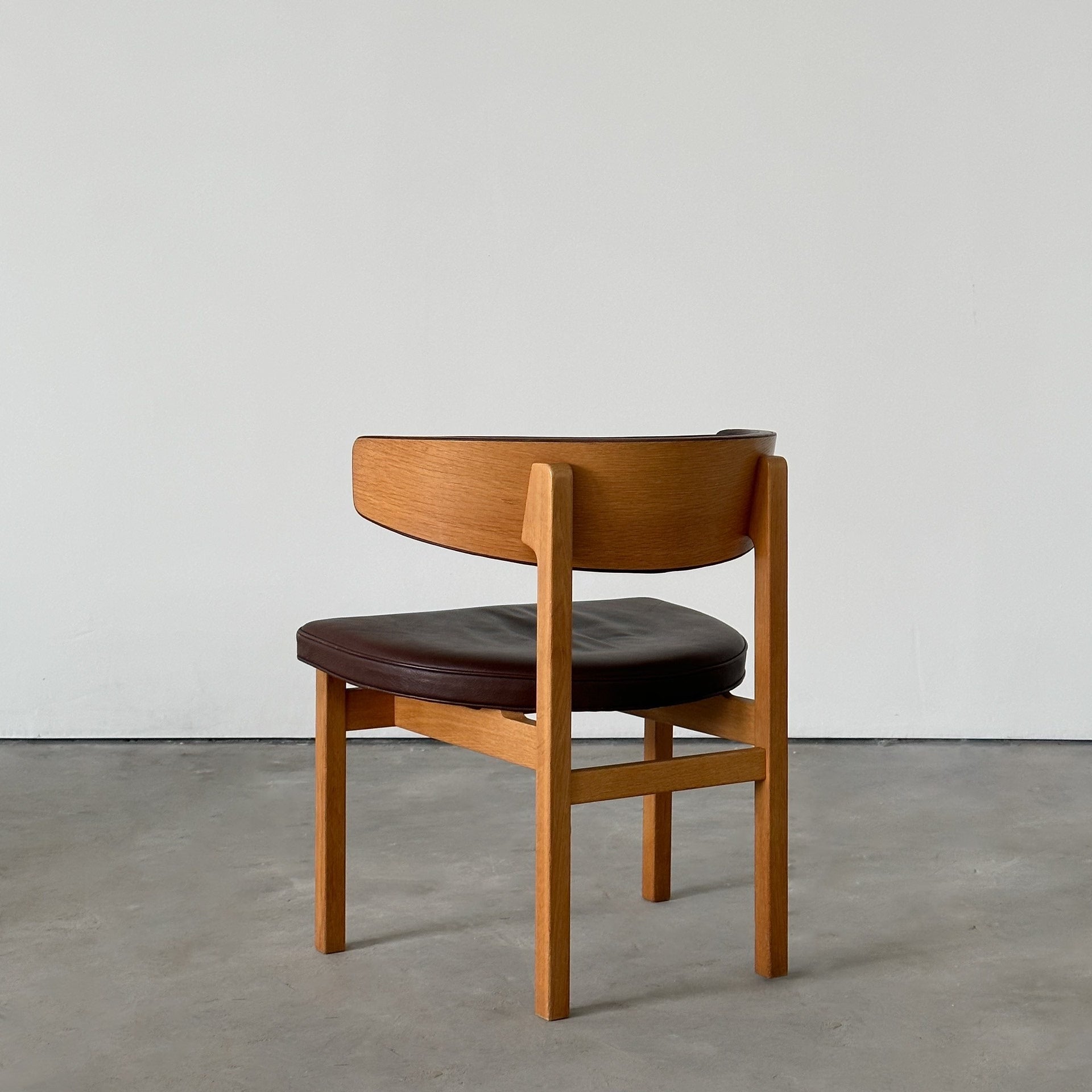 Model 3245 Chair by Børge Mogensen