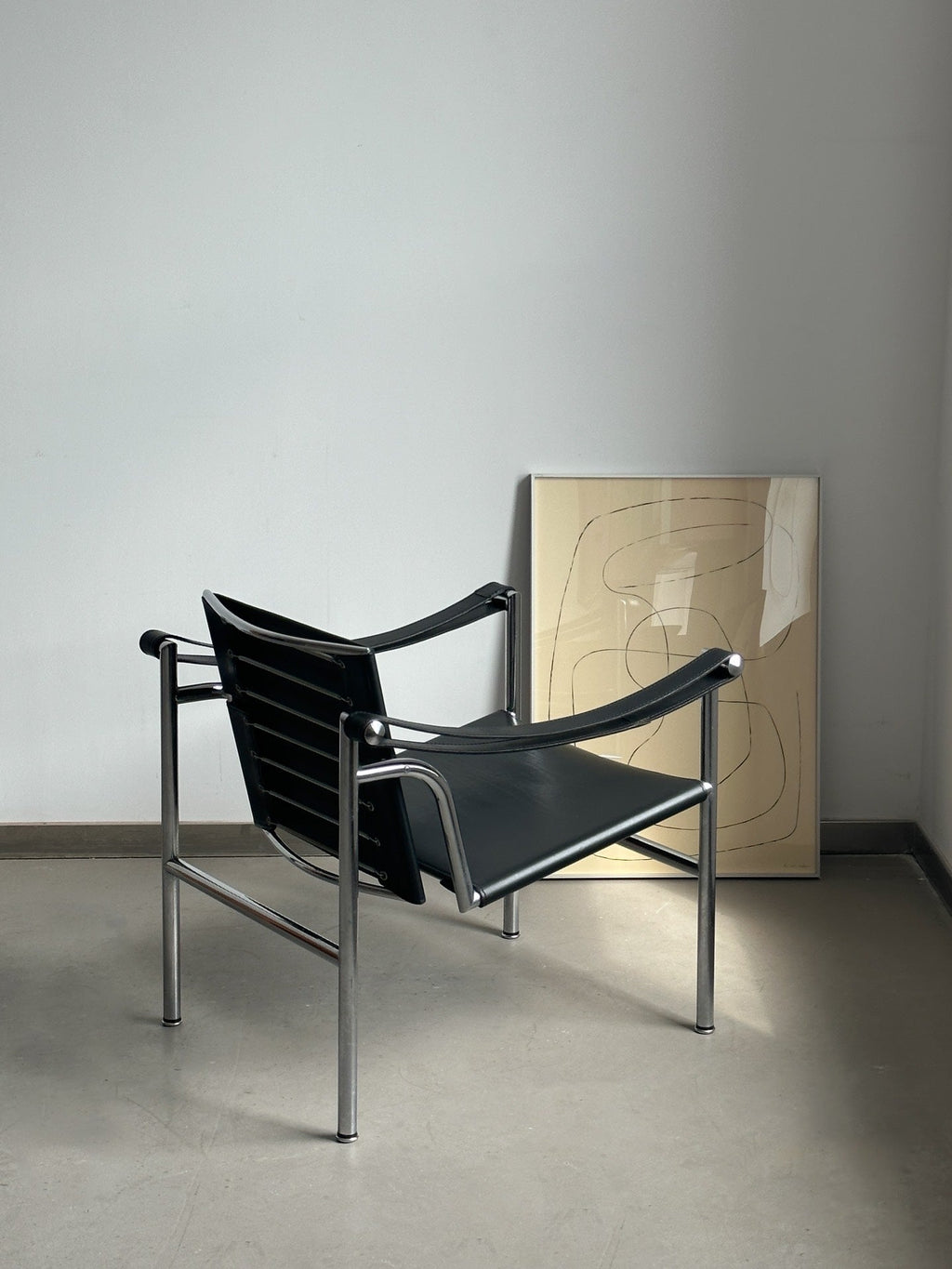 LC1 Armchair by Le Corbusier