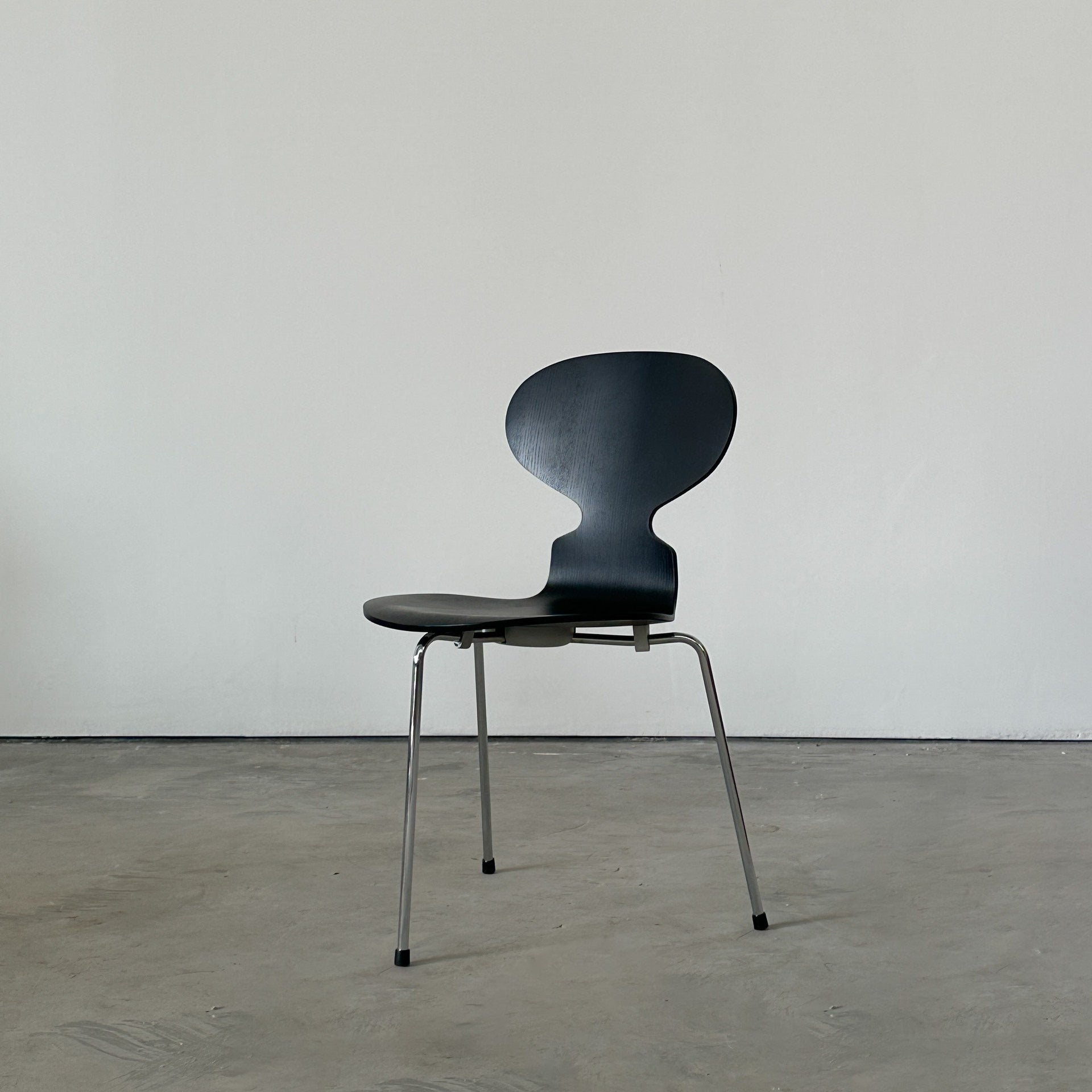 Limited Edition Arne Jacobsen Chair: AEAC 3603 by Arne Jacobsen