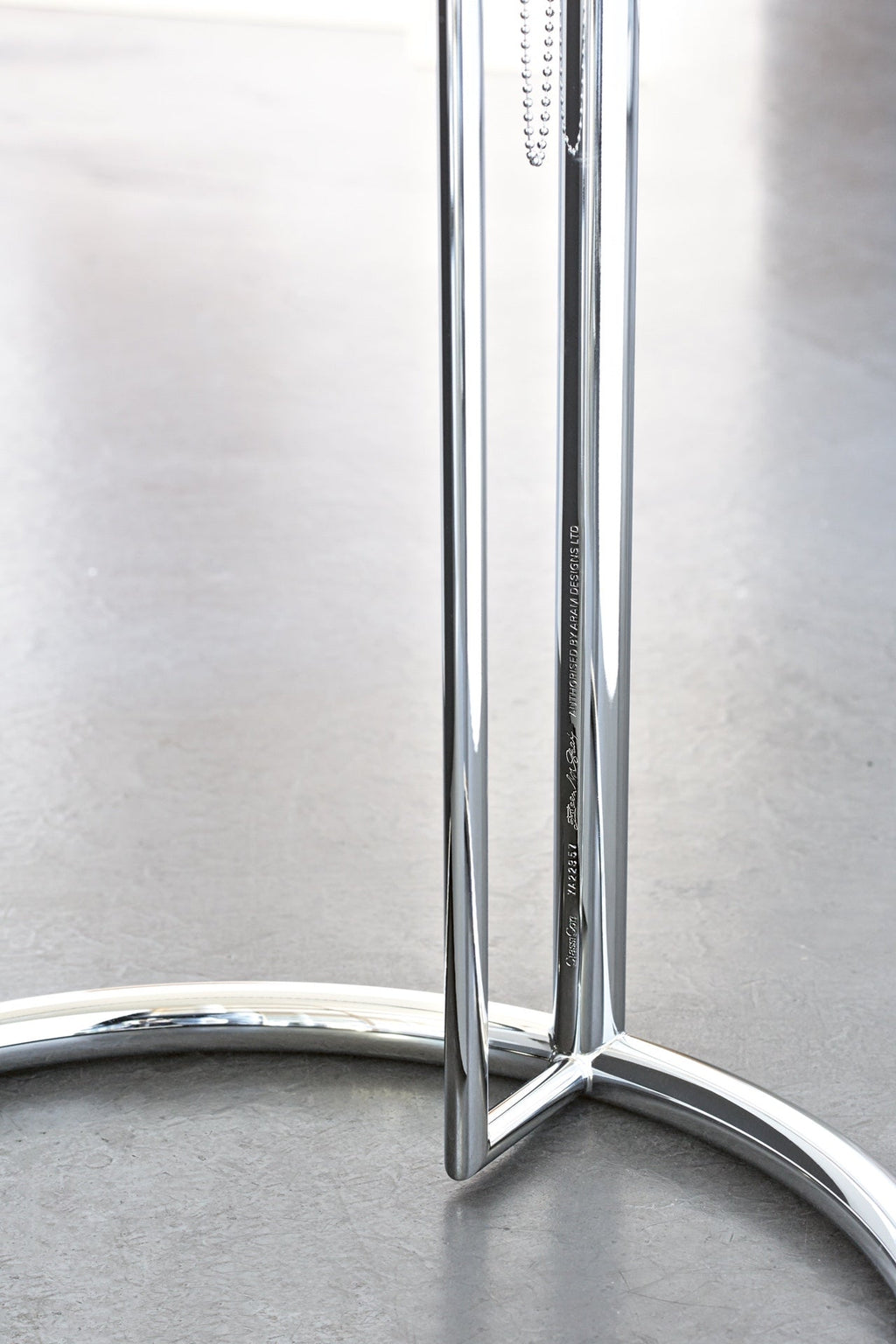 Adjustable Height Side Table E1027 by Eileen Gray