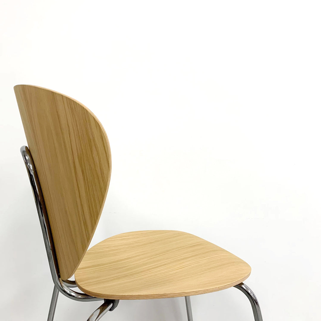 Designer Leaf Chair: DLC by Designer