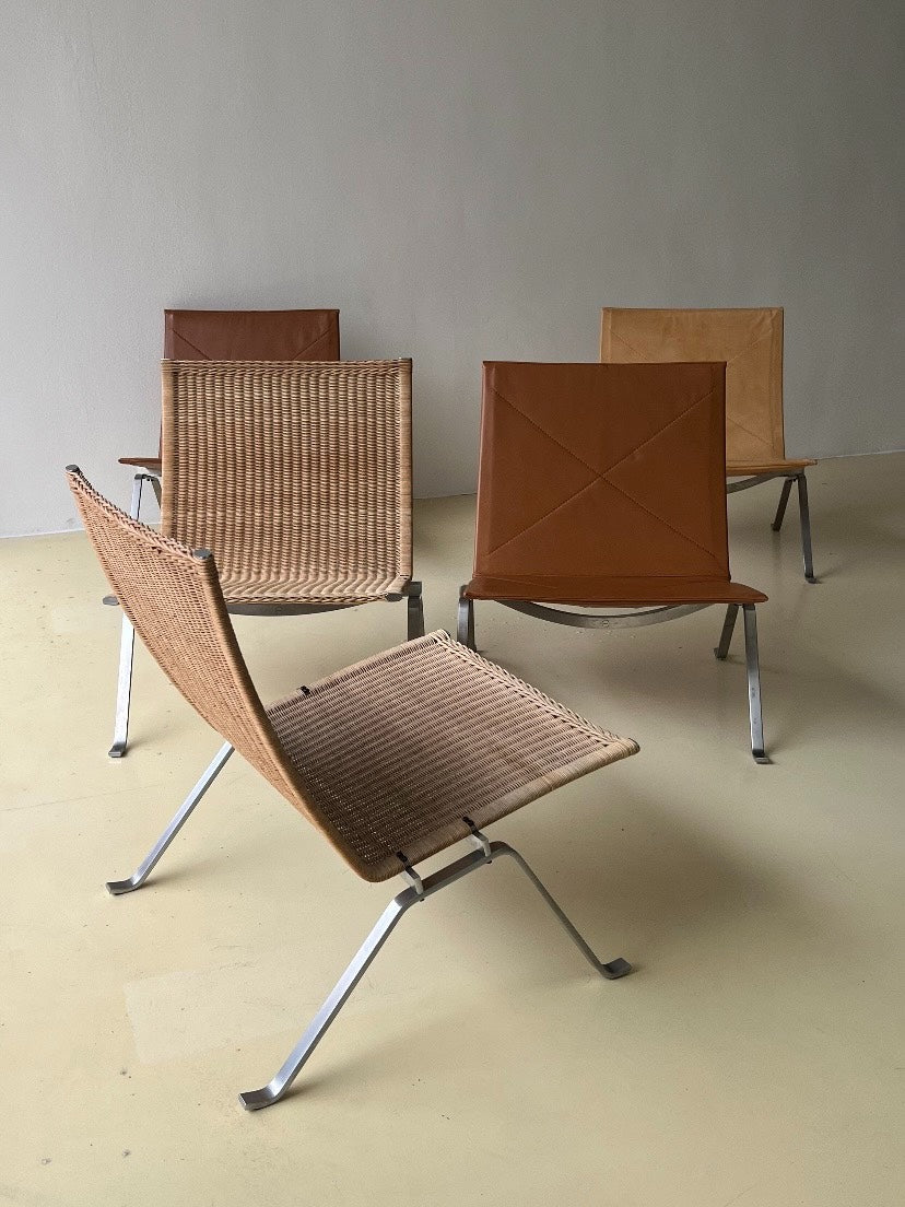 PK22 Lounge Chair by Poul Kjærholm