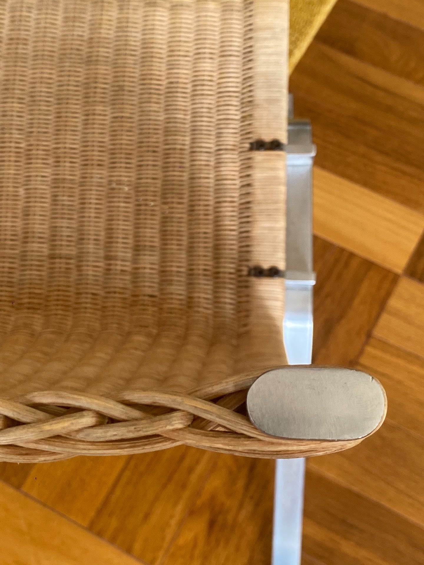 PK22 Leisure Chair by Poul Kjærholm