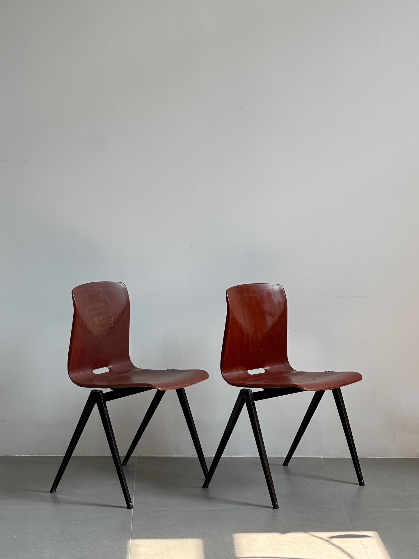 Vintage Dutch Classic Student Chair by Galvanitas S22