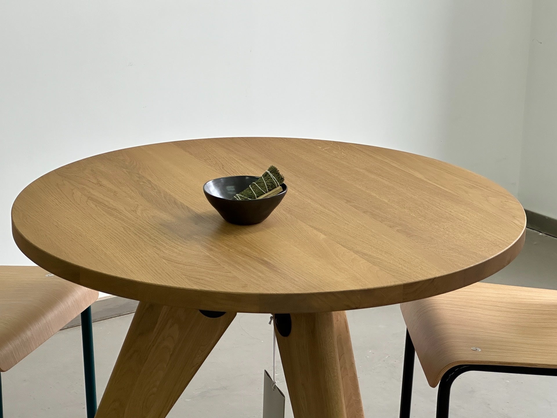 Vitra Gueridon Oak Round Dining Table: VGT by Jean Prouve
