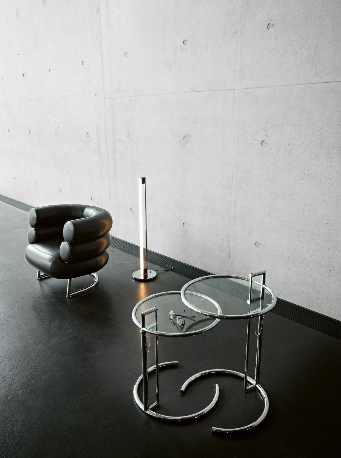 Adjustable Height Side Table E1027 by Eileen Gray