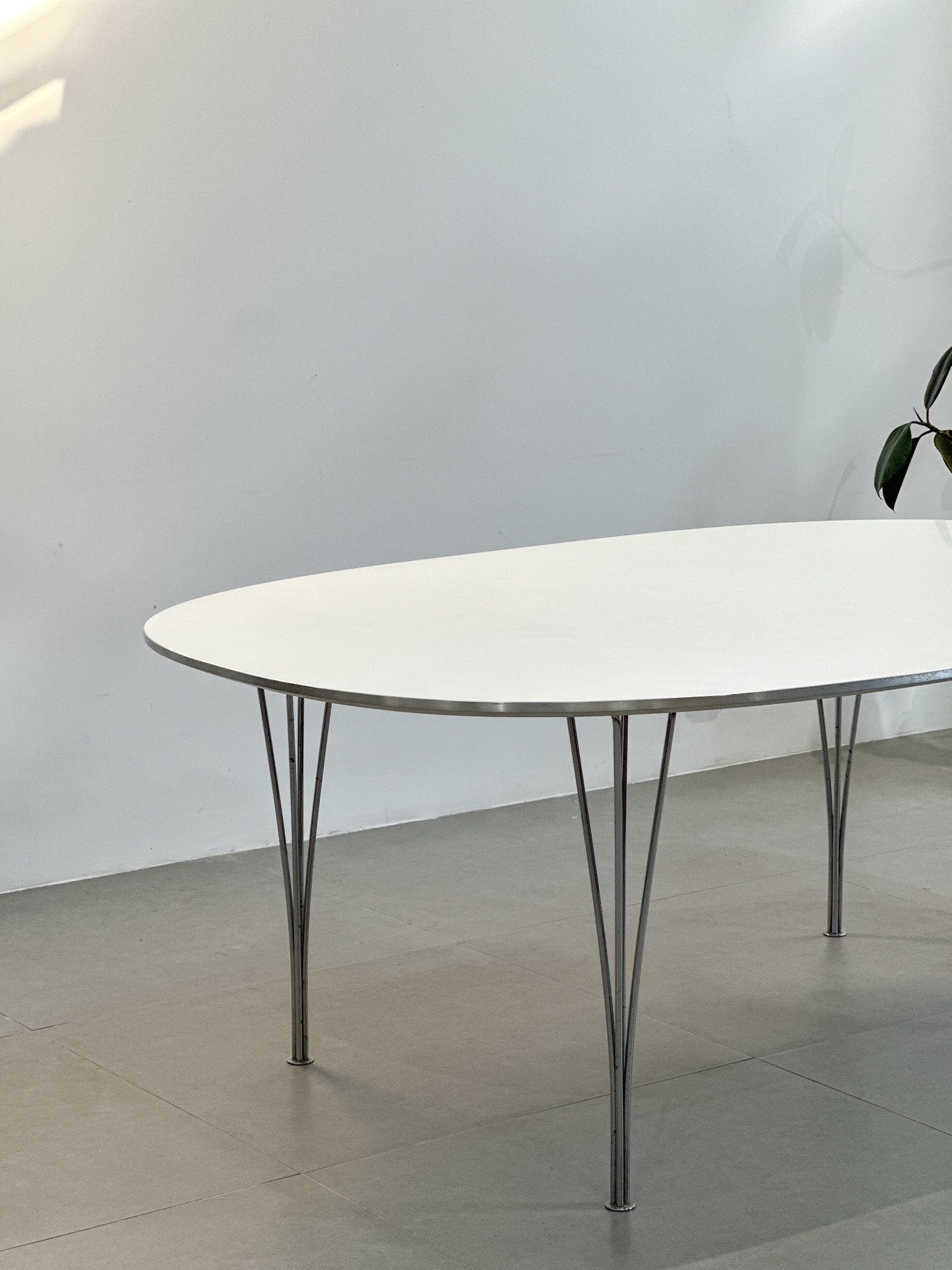 Danish Classic Designer Dining Table by Piet Hein and Bruno Mathsson: Super-Elipse
