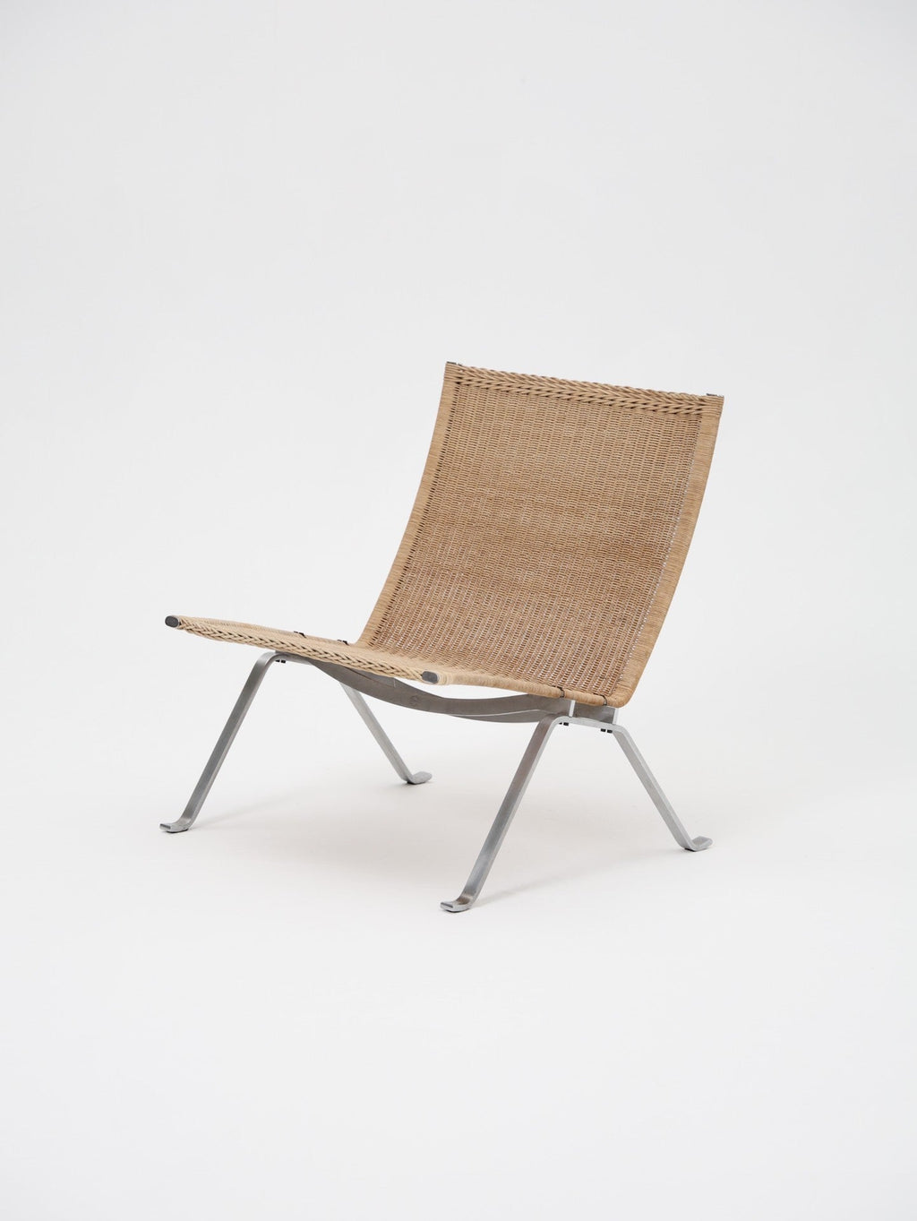 PK22 Leisure Chair by Poul Kjærholm