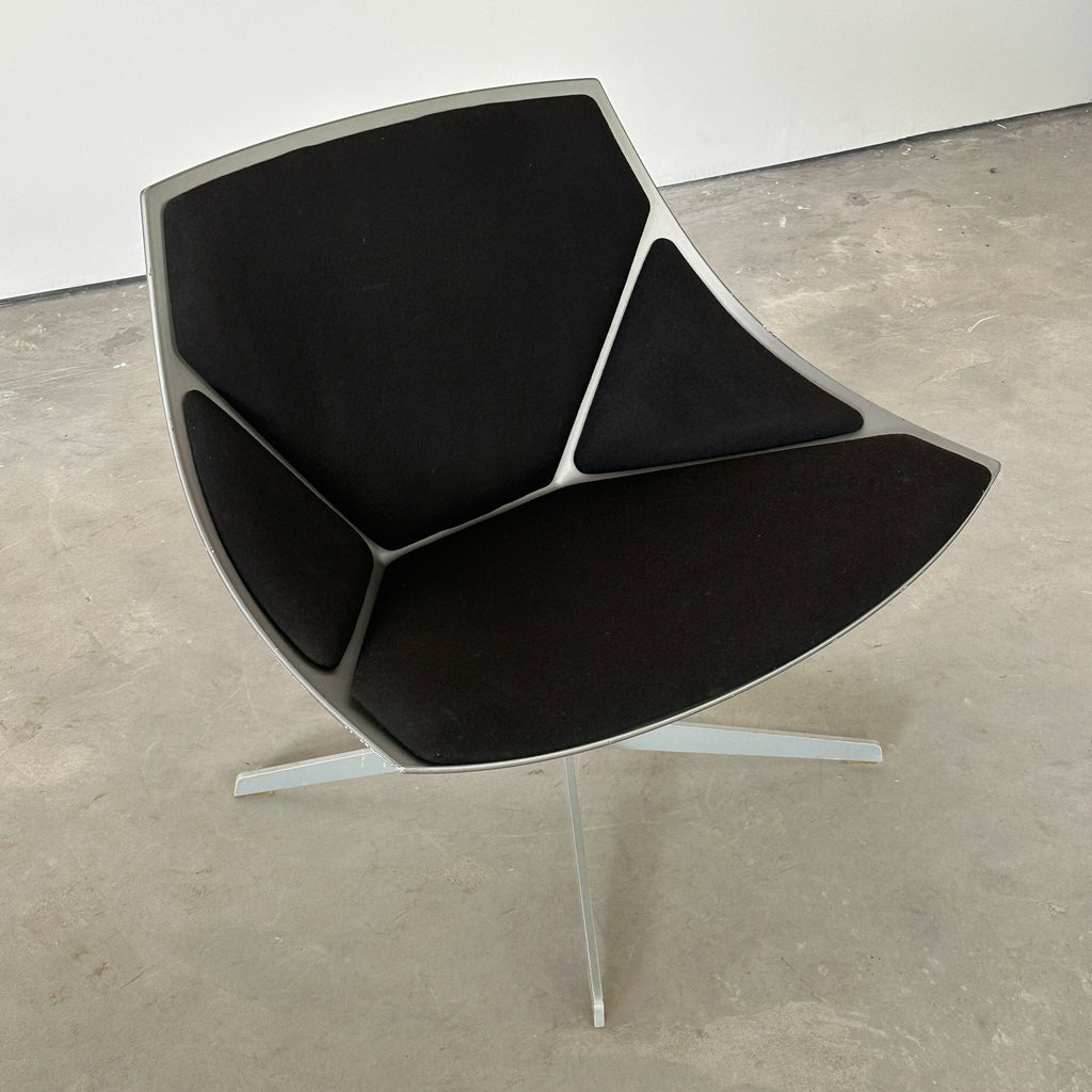 JL10 Space Chair: by Fritz Hansen