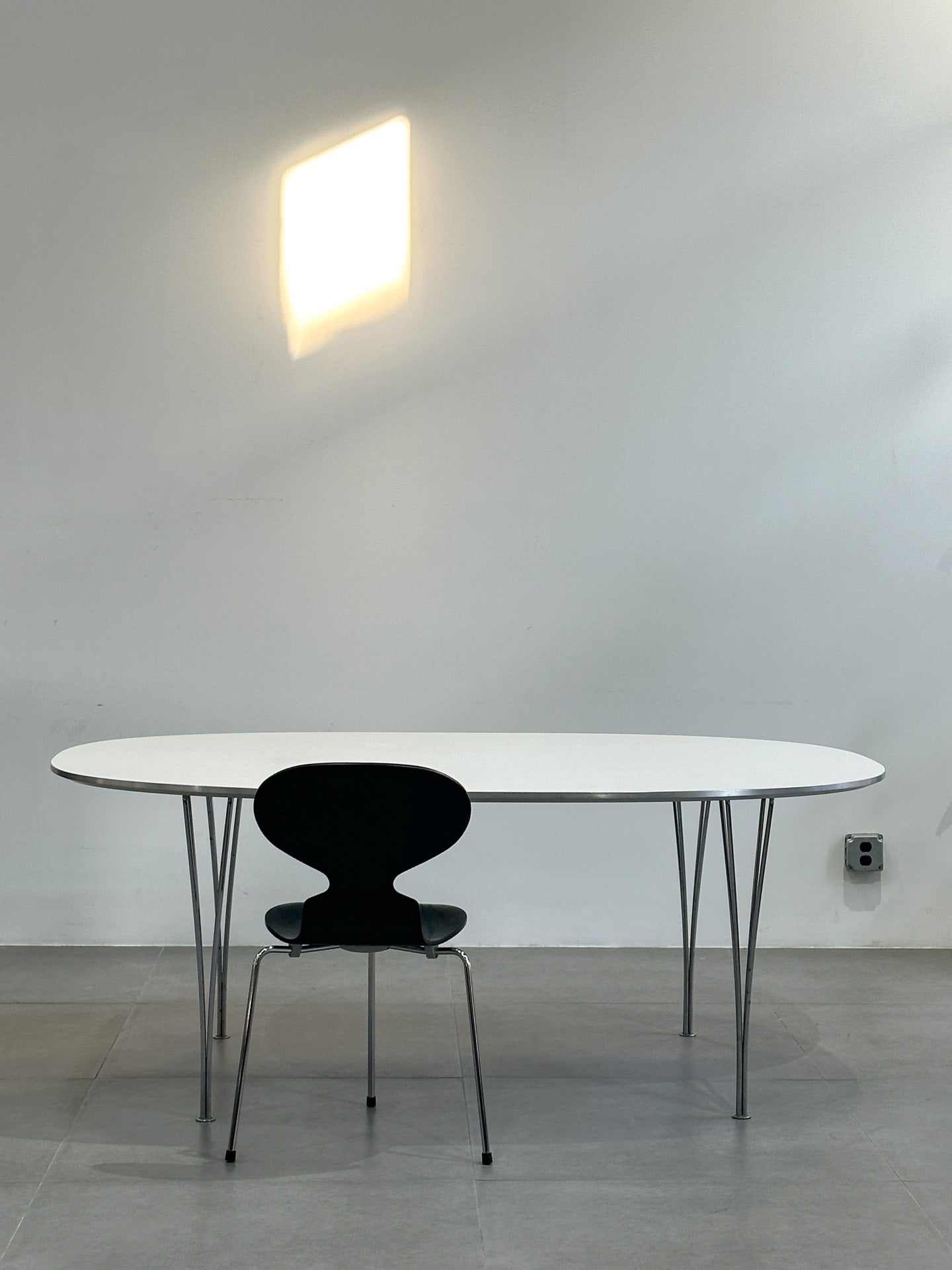 Danish Classic Designer Dining Table by Piet Hein and Bruno Mathsson: Super-Elipse