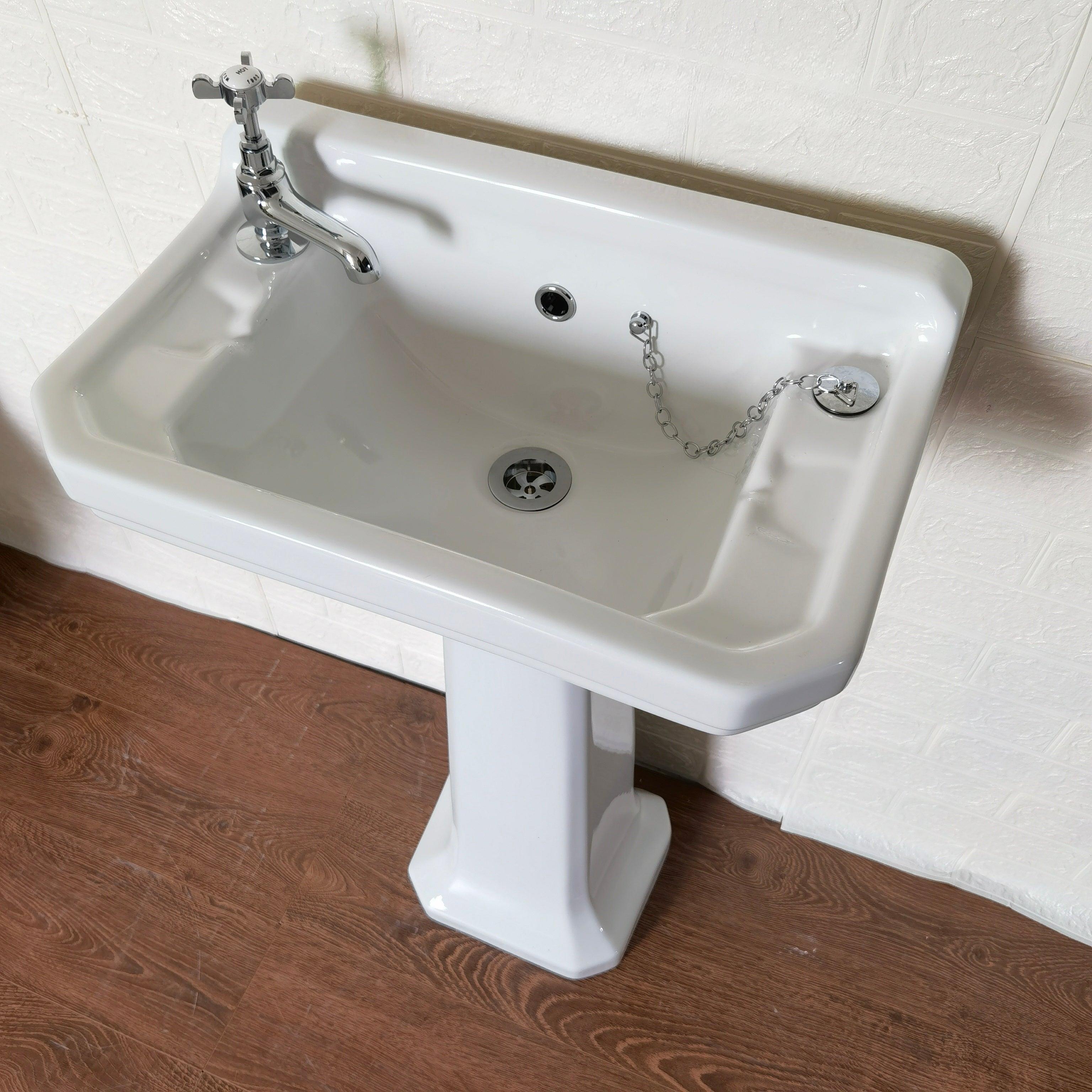 Campania  Debolai British Style Small Pedestal Basin
