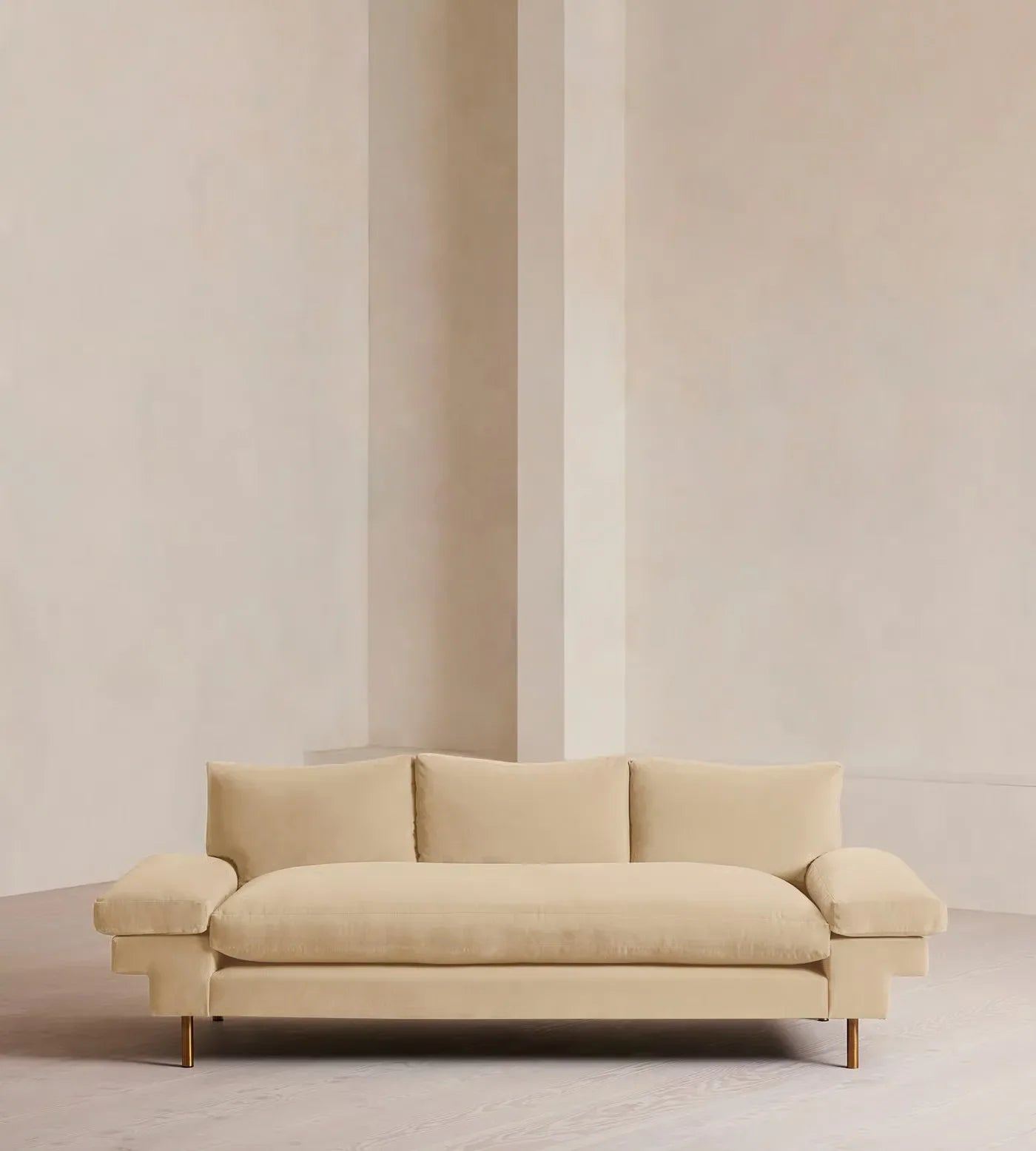 Luxury Traditional Oak Wood Sofa Chair Set for Elegant Living Rooms
