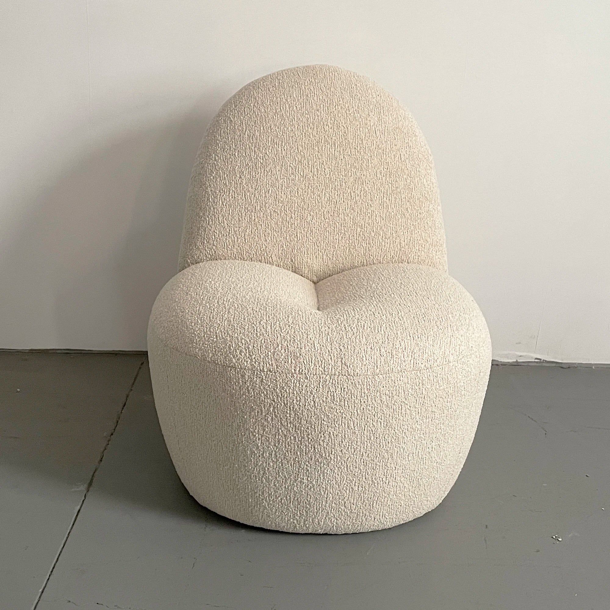 Elegant White Boucle Accent Chair with Carved Oak Frame for Living Room